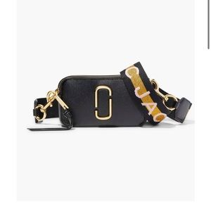 Marc Jacobs Snapshot